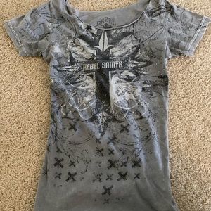 Women’s Rebel Saints Affliction t shirt ! Sz small